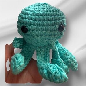 Handmade Mini Crochet Amigurumi Octopus - Kawaii Toy/Decor 🐙